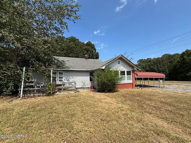 Listing photo 3