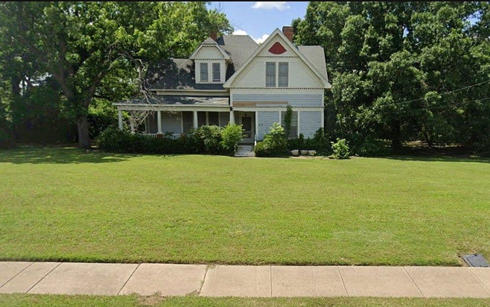 Primary listing photo