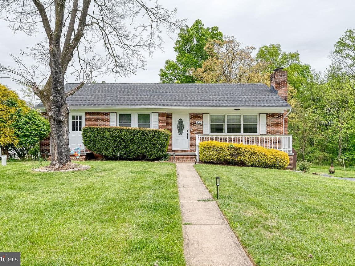 Primary listing photo