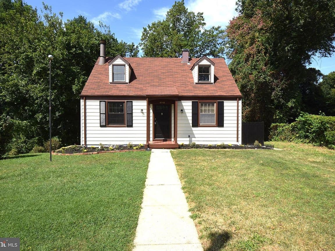 Primary listing photo