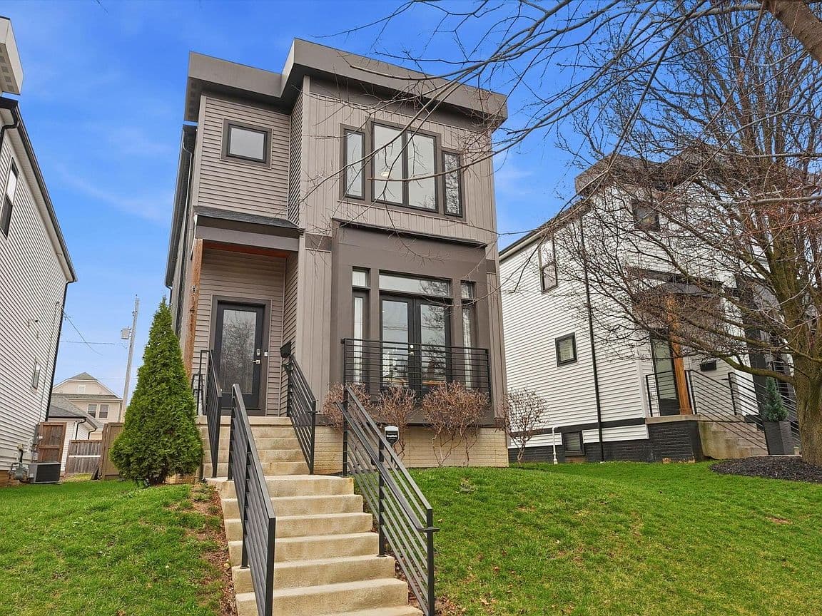 Primary listing photo