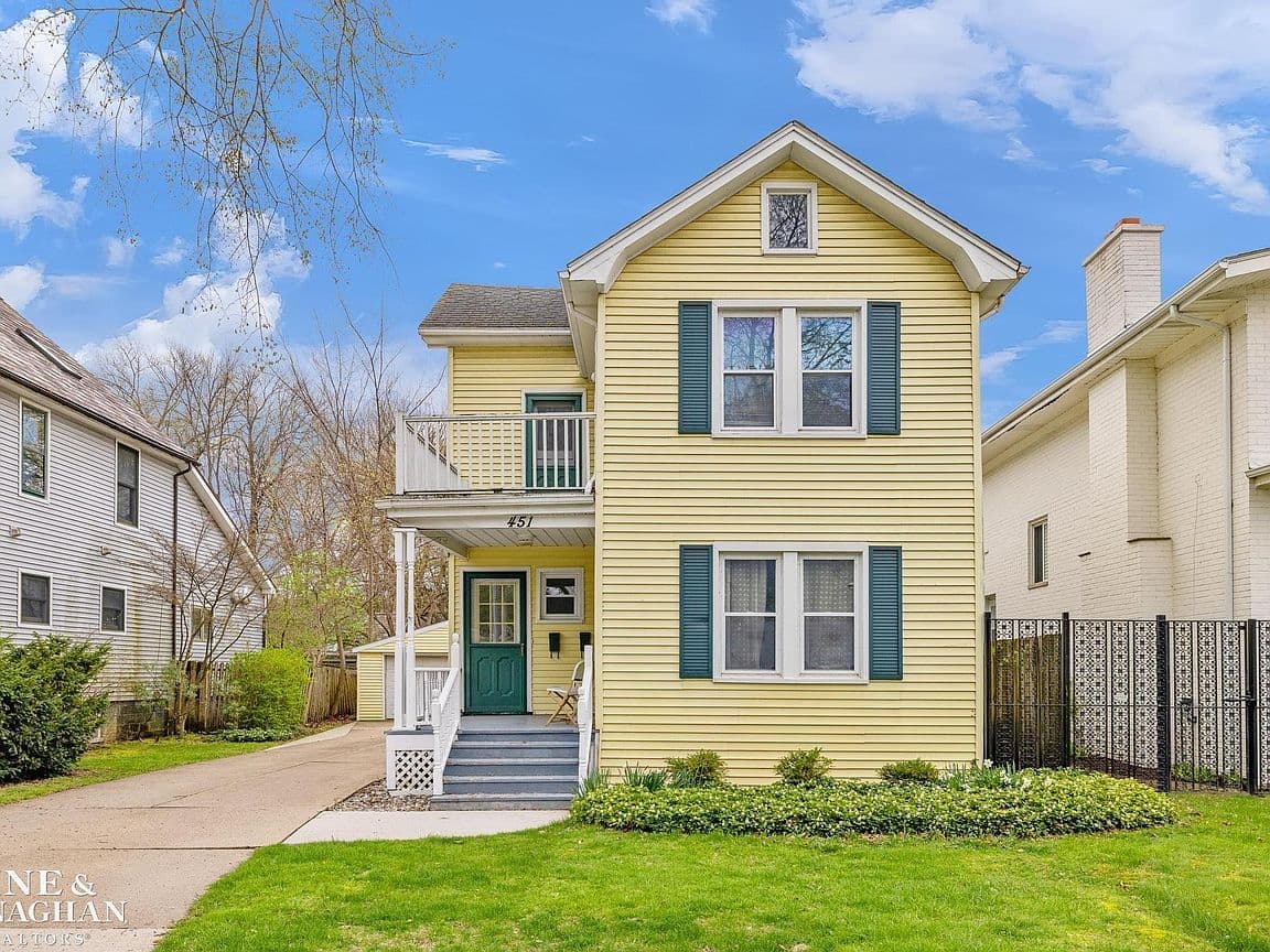 Primary listing photo