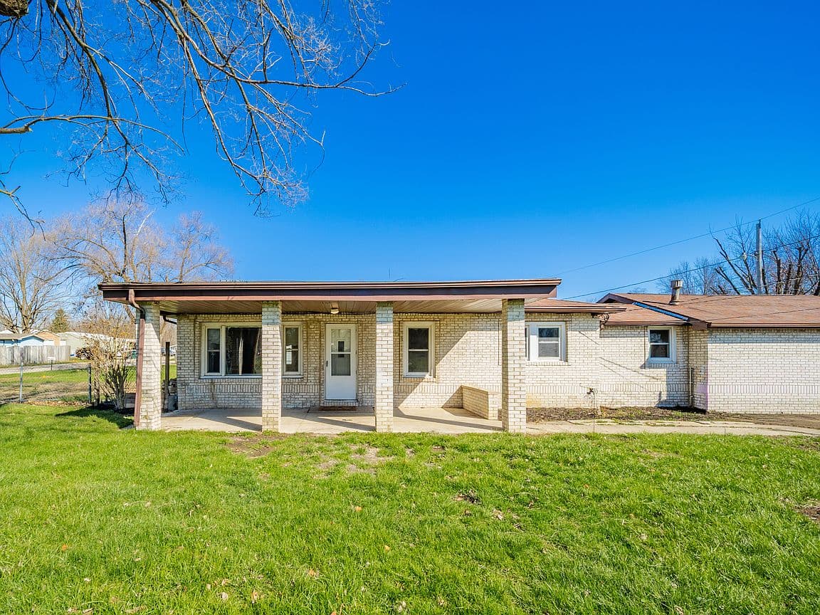 Primary listing photo