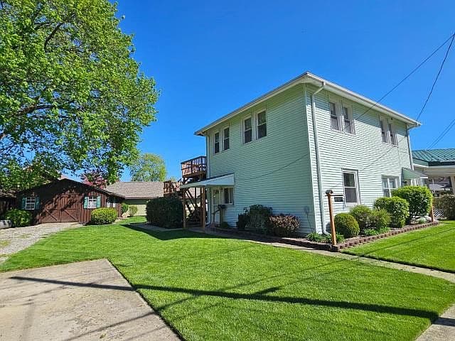 Listing photo 4