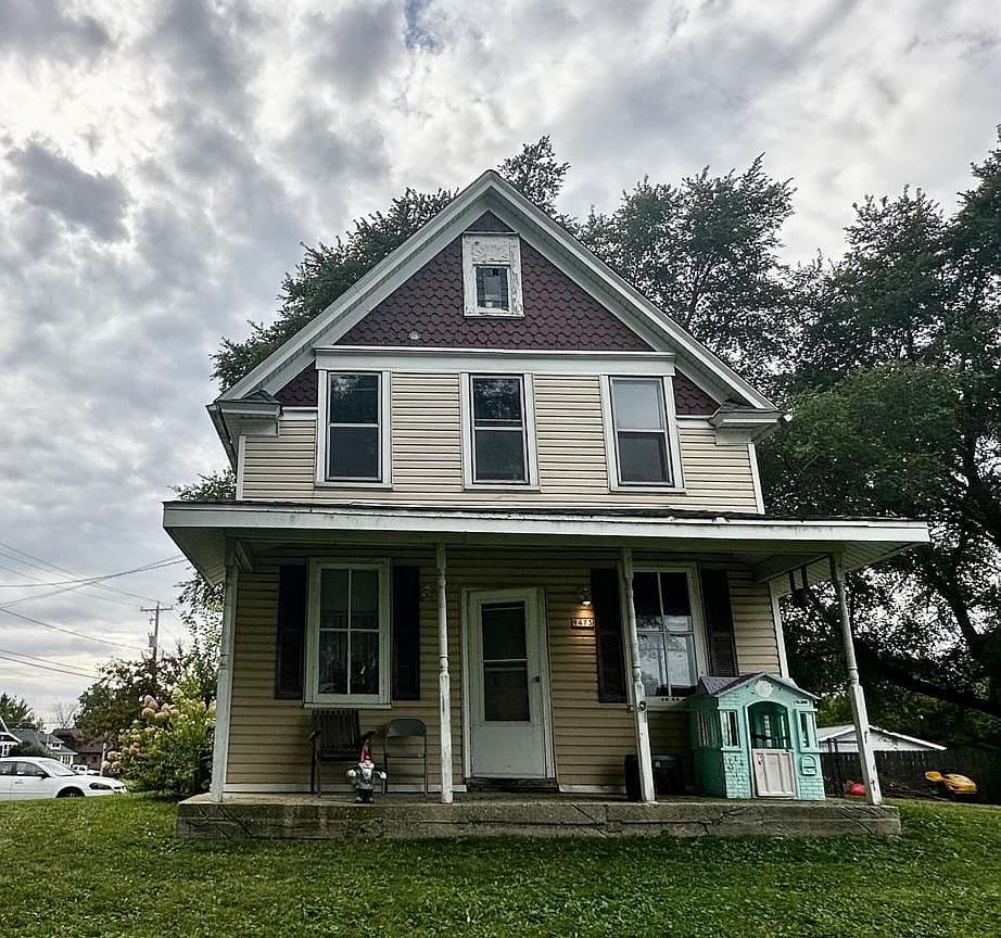 Primary listing photo