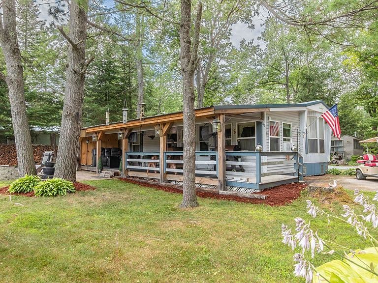 Listing photo