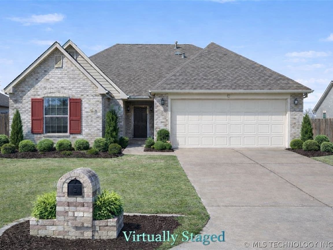 Primary listing photo