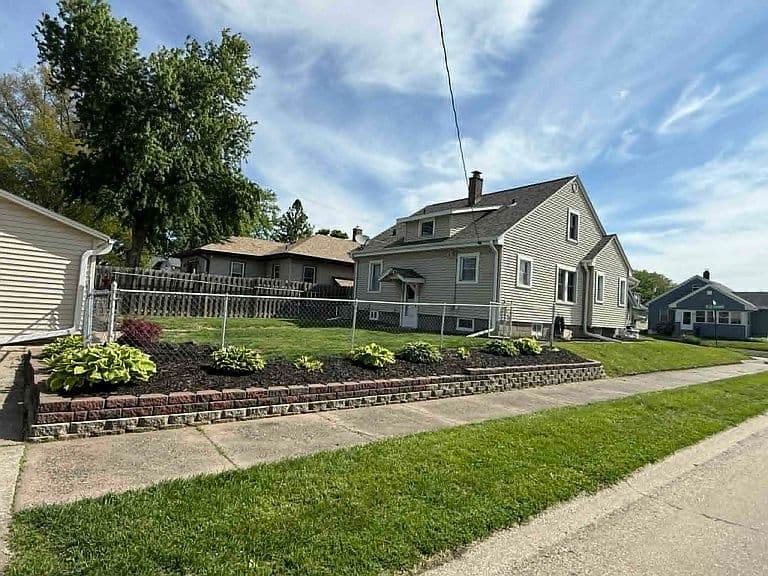 Listing photo 5