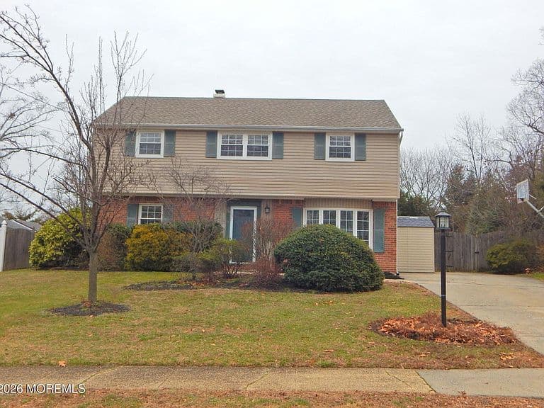 Listing photo 3