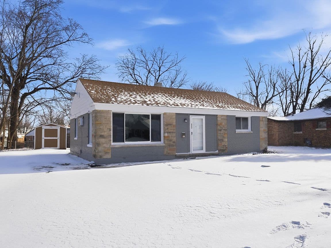 Primary listing photo