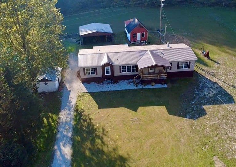 Listing photo 4