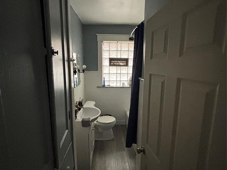 Listing photo 5
