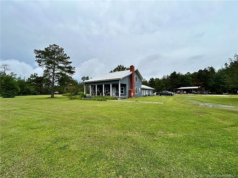 Listing photo 5