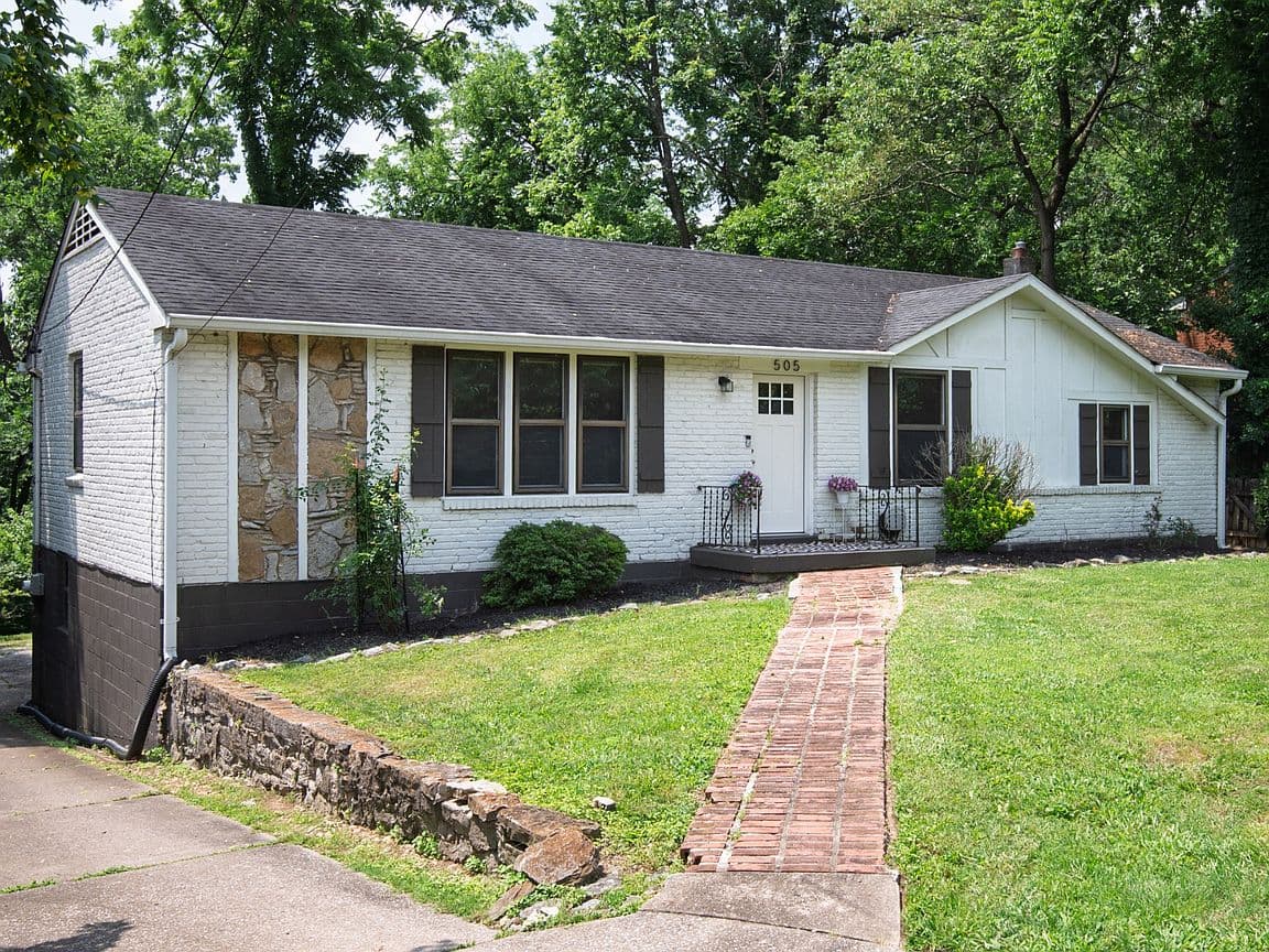 Primary listing photo