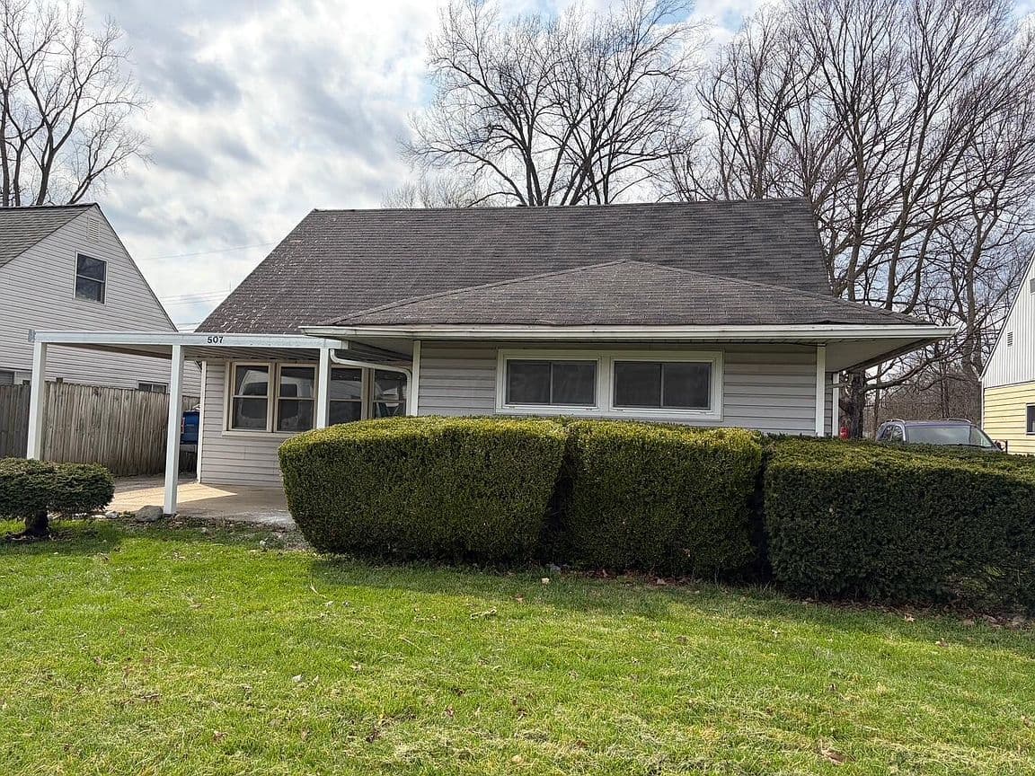 Primary listing photo