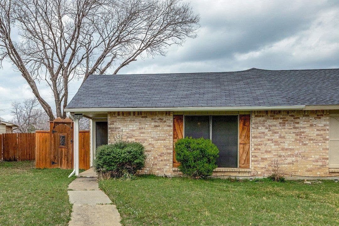 Primary listing photo