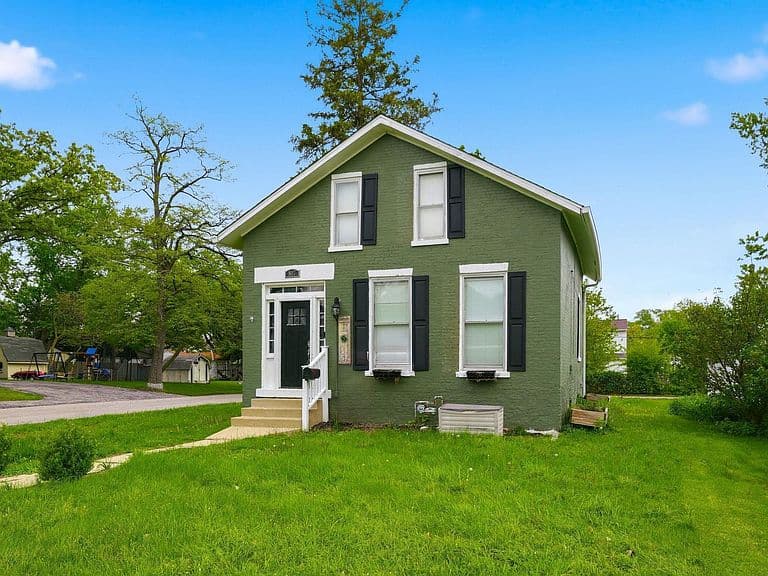 Listing photo 4