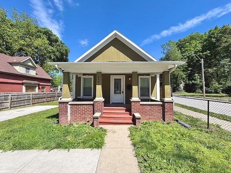 Listing photo 5