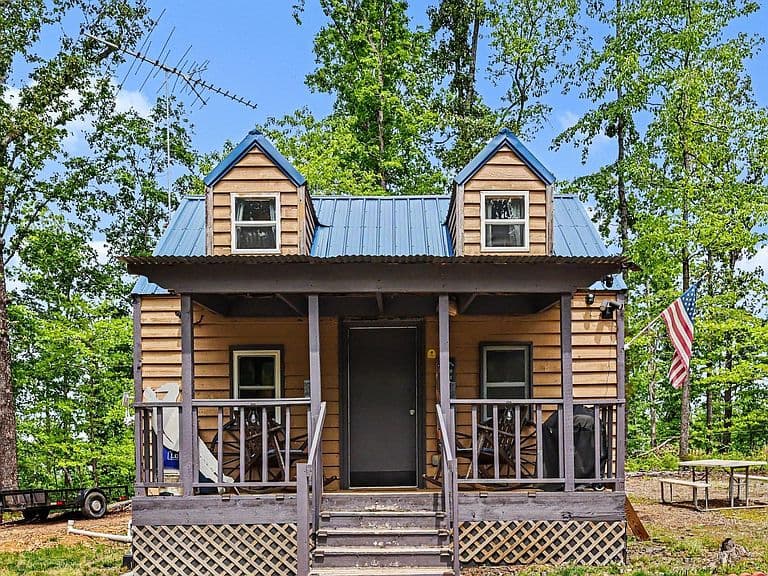 Listing photo