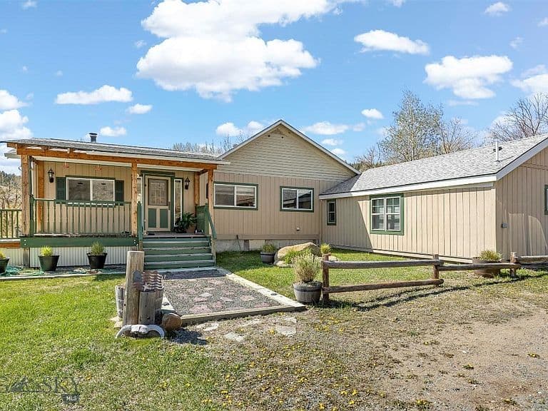 Listing photo 3