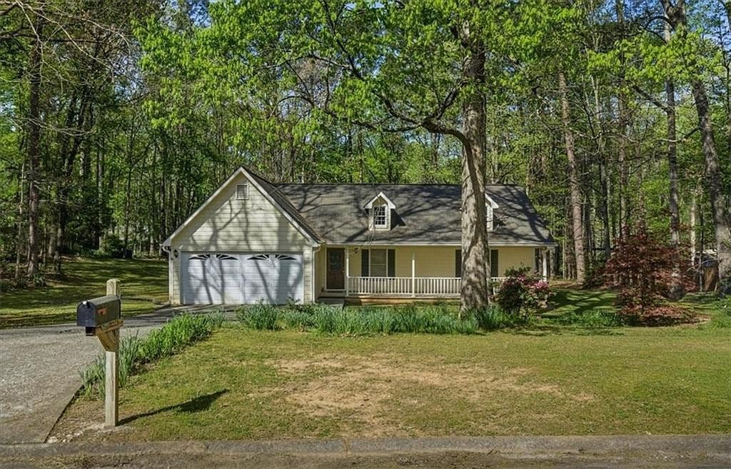 Primary listing photo