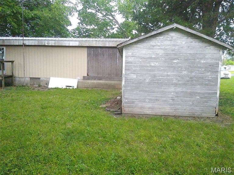Listing photo 5
