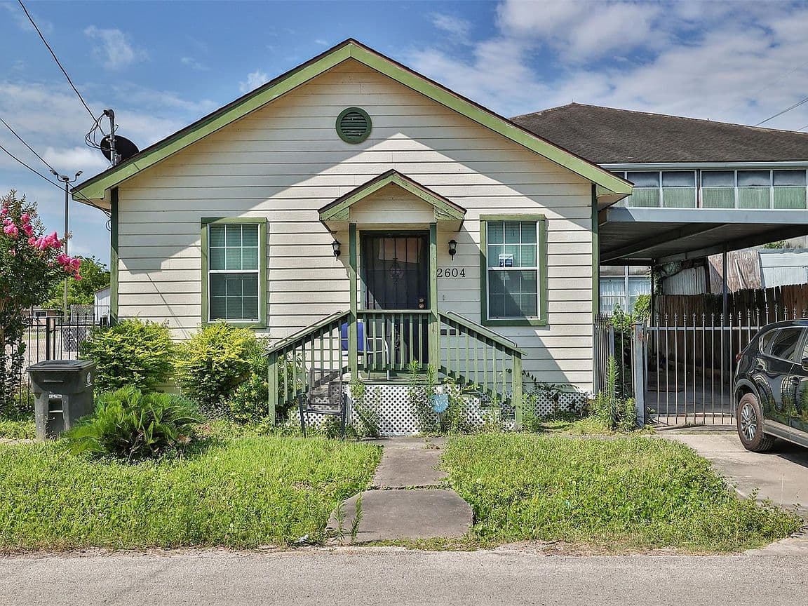 Primary listing photo