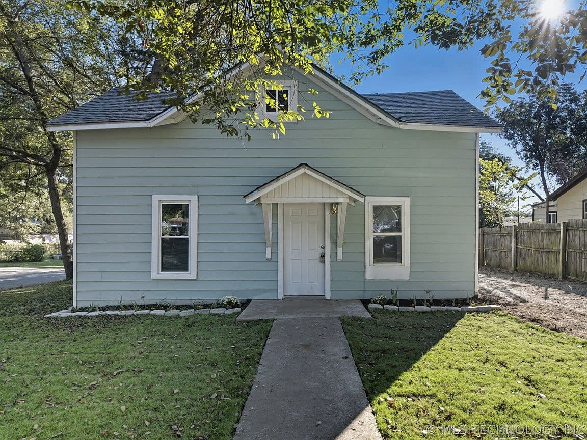 Primary listing photo