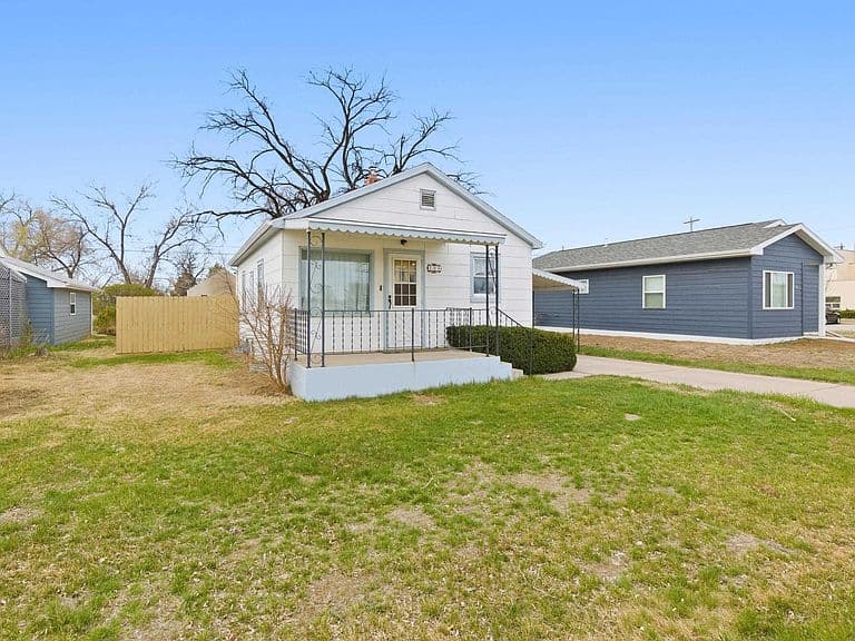 Listing photo 4