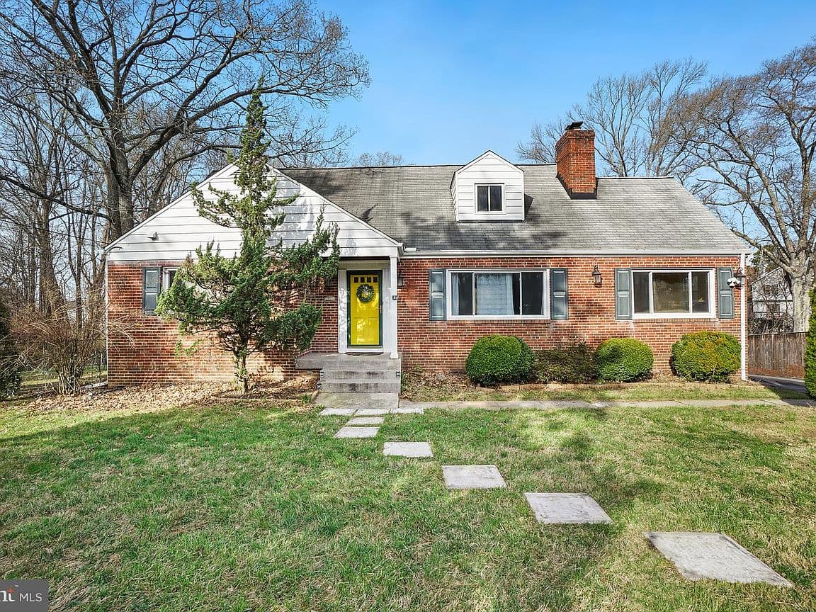 Primary listing photo