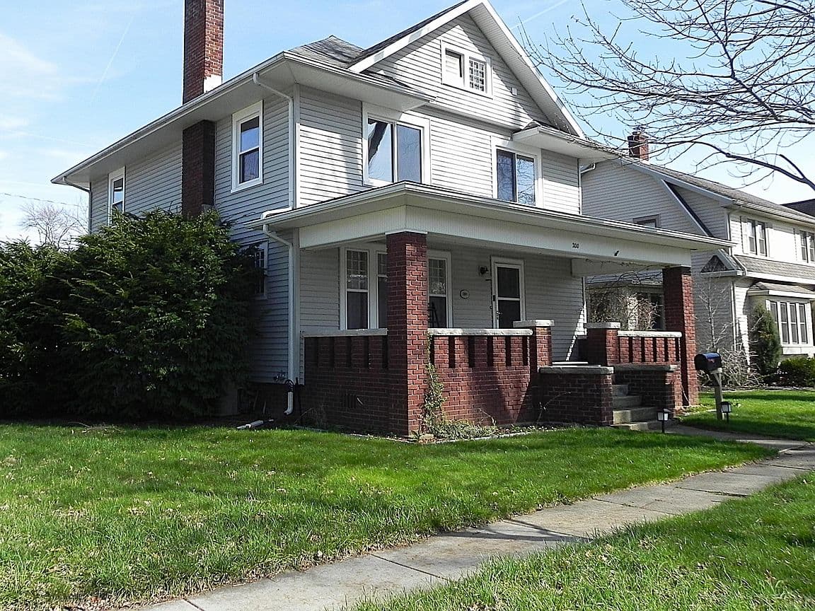 Primary listing photo