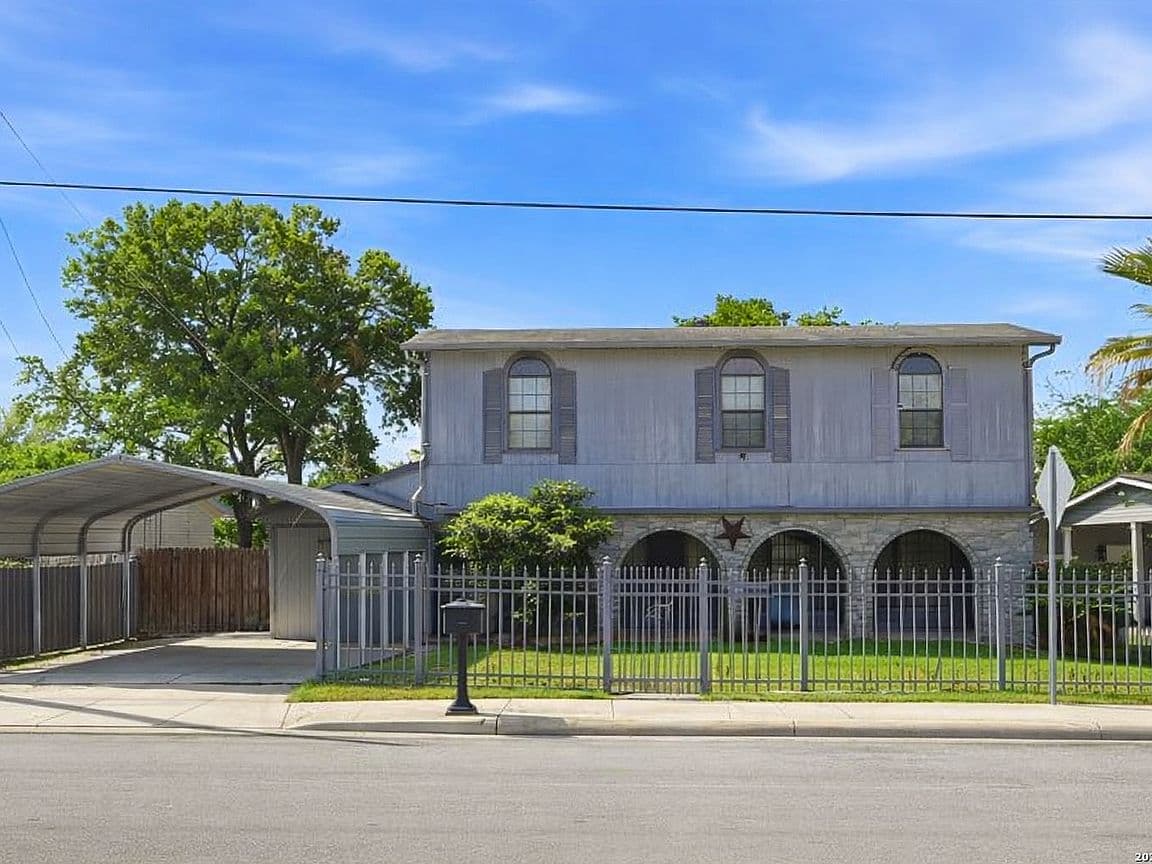 Primary listing photo