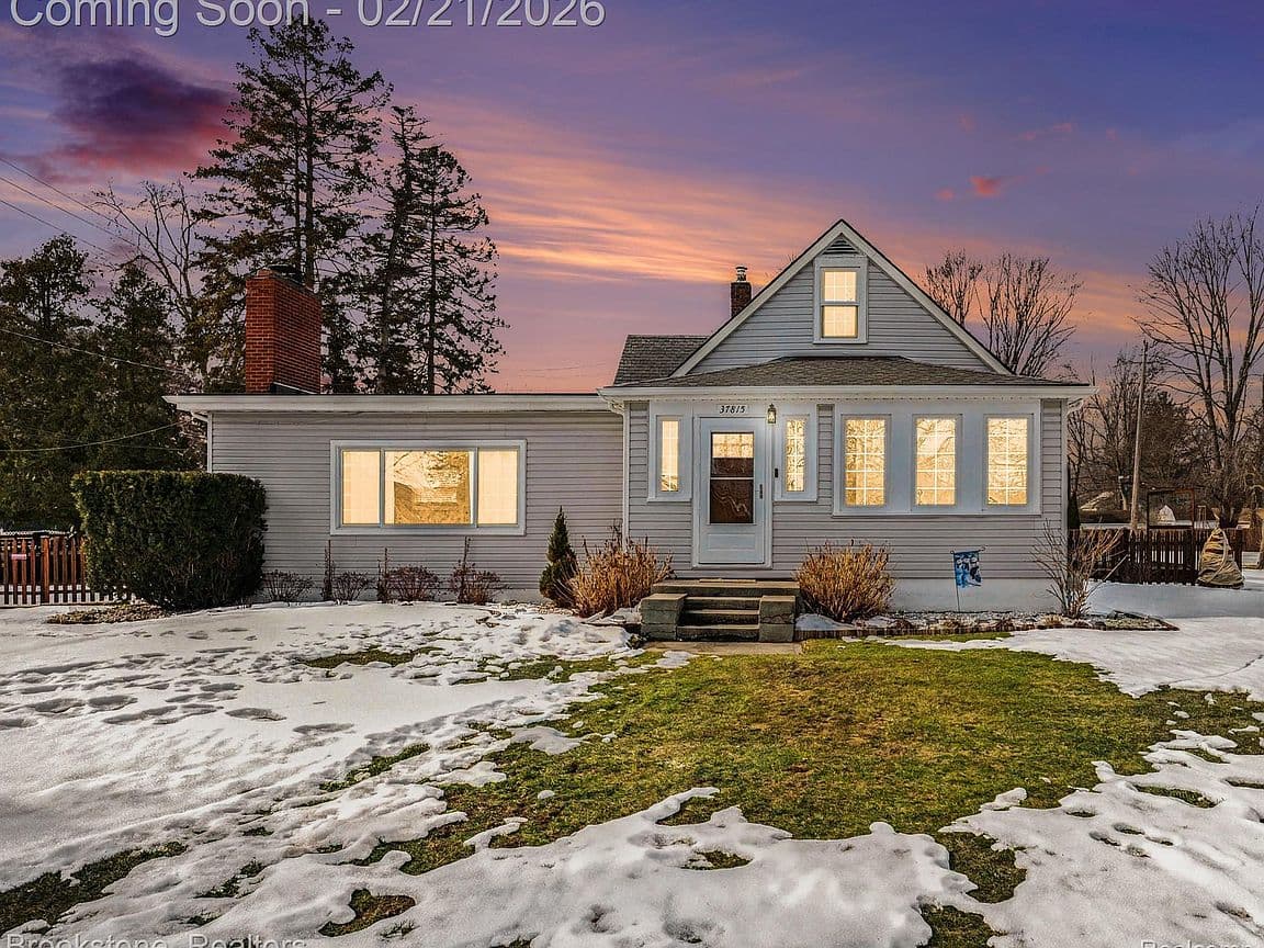 Primary listing photo
