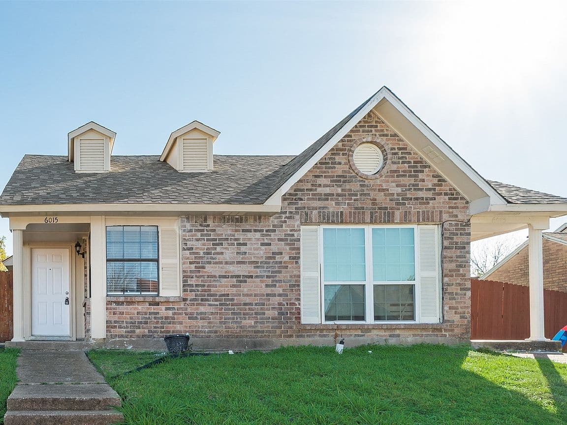Primary listing photo