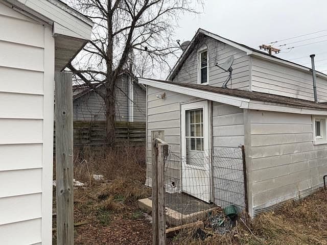 Listing photo 5