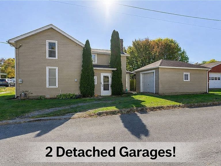 Listing photo 2