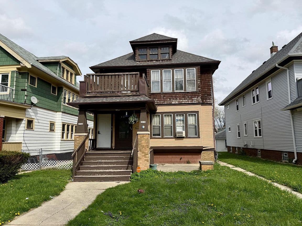 Primary listing photo