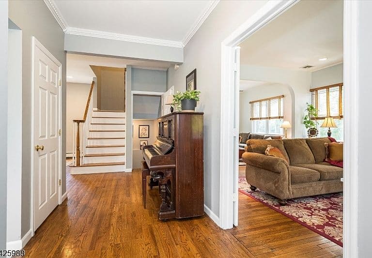 Listing photo 4