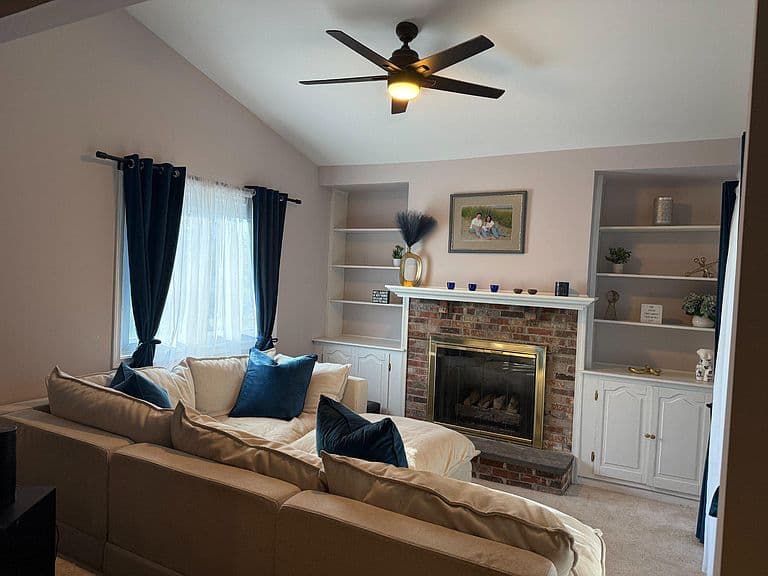 Listing photo 5