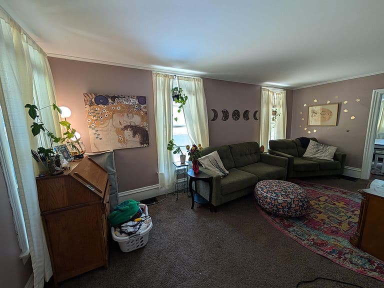 Listing photo 3