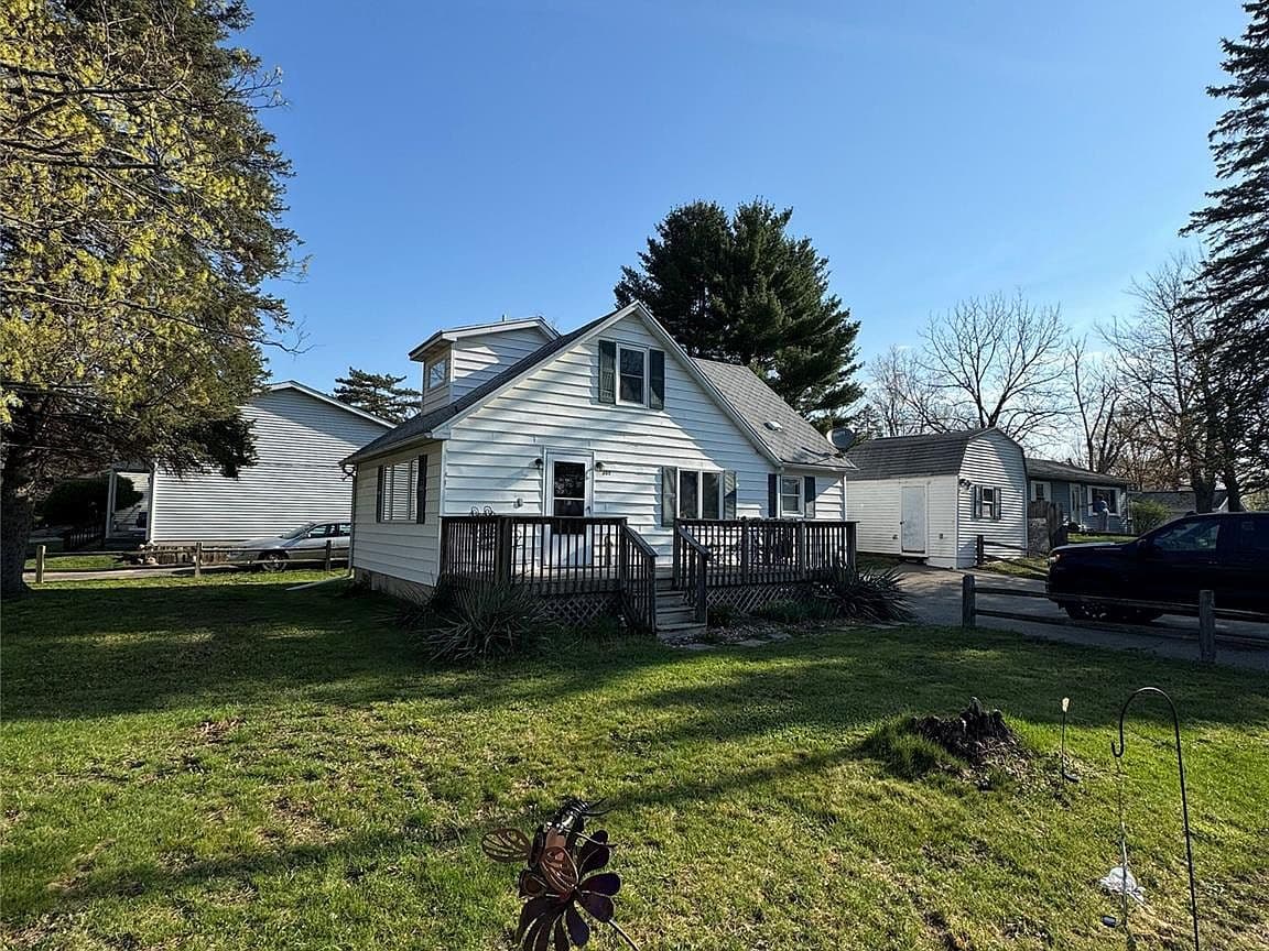 Primary listing photo