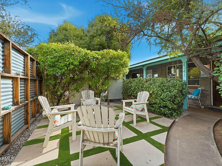 Listing photo 3