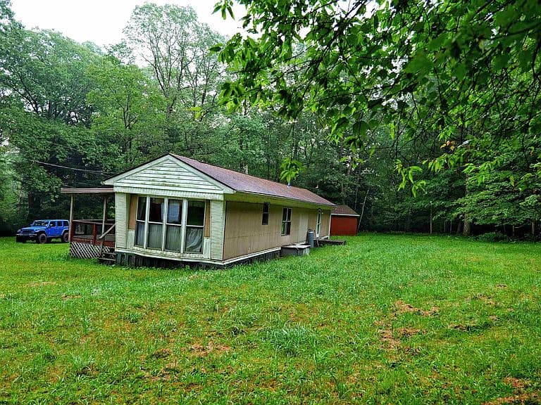 Listing photo 5