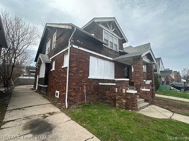 Listing photo 5