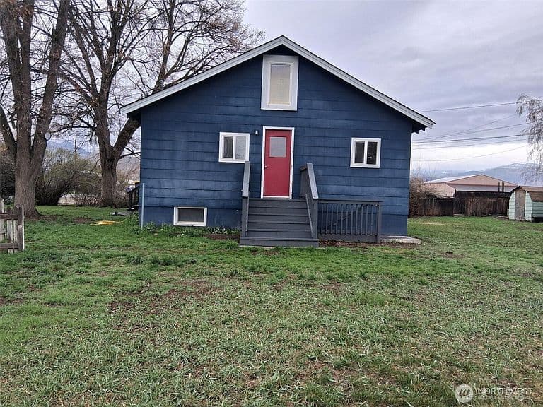 Listing photo 5