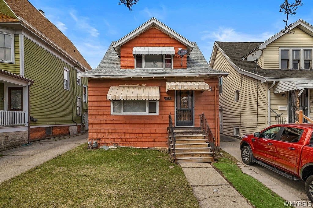 Primary listing photo