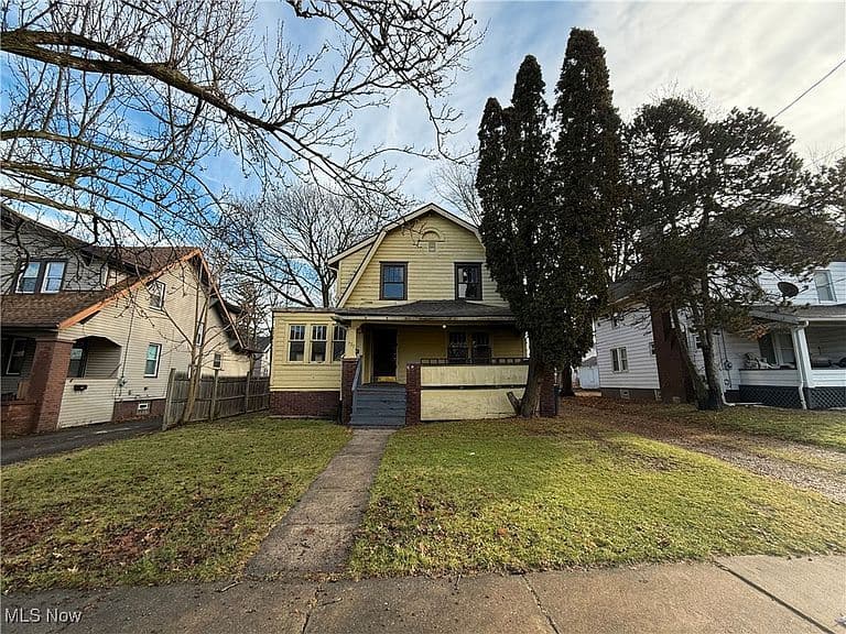 Listing photo 5