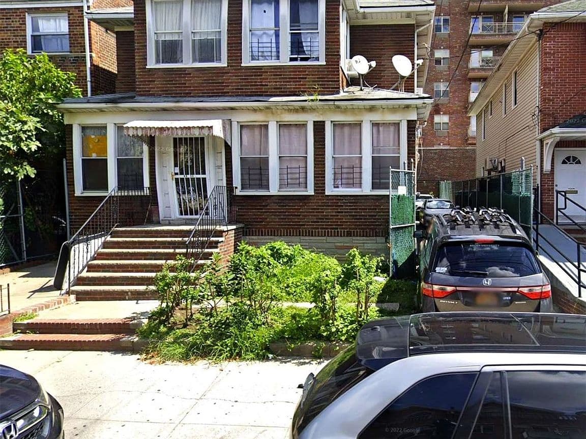 Primary listing photo