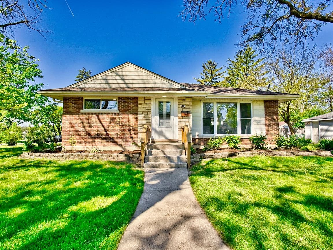 Primary listing photo