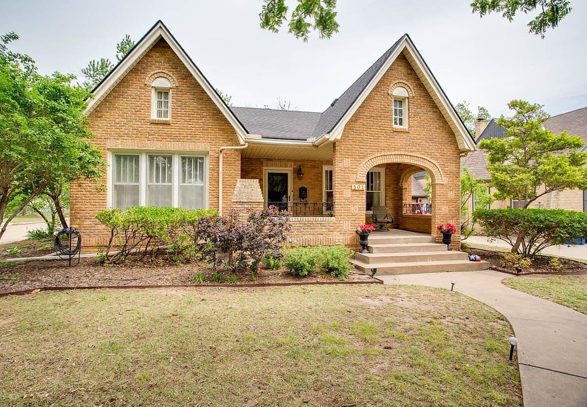 Primary listing photo